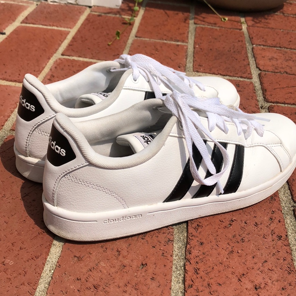 Adidas cloudfoam advantage stripe shoes